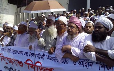 Threatening to government by Hefajat