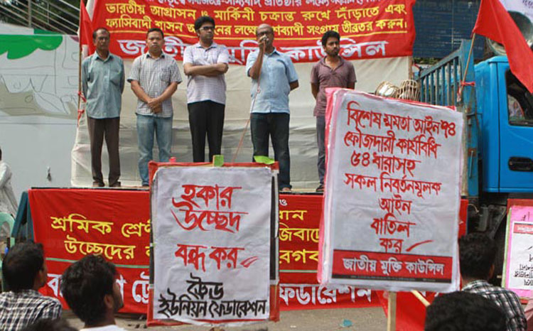 Transport workers are demanding an end to police extortion