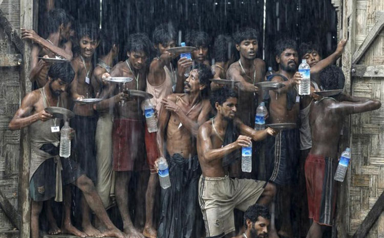Myanmar stormy weather 18 dead