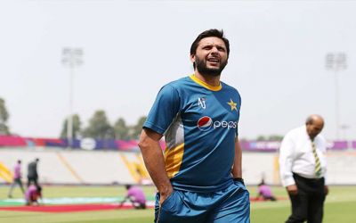 Qadir advice Afridi for retirement