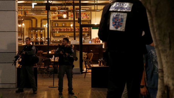 Gunmen kill 4 in Israel