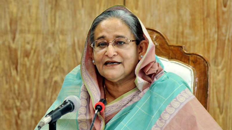The government is implementing 10 mega projects:PM