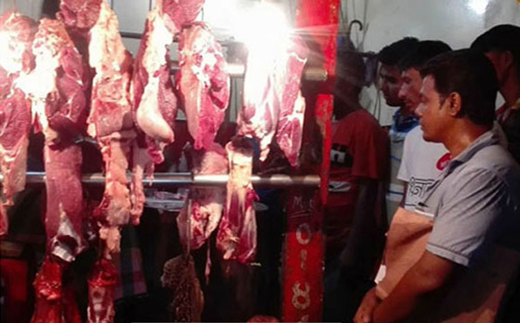 Meat traders strike in capital