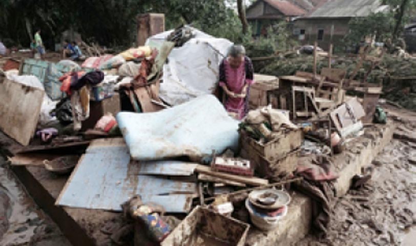 Indonesia floods and landslides death toll rises to 43