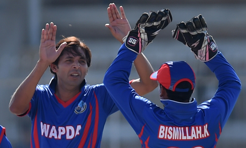 Asif playing cricket in Norway