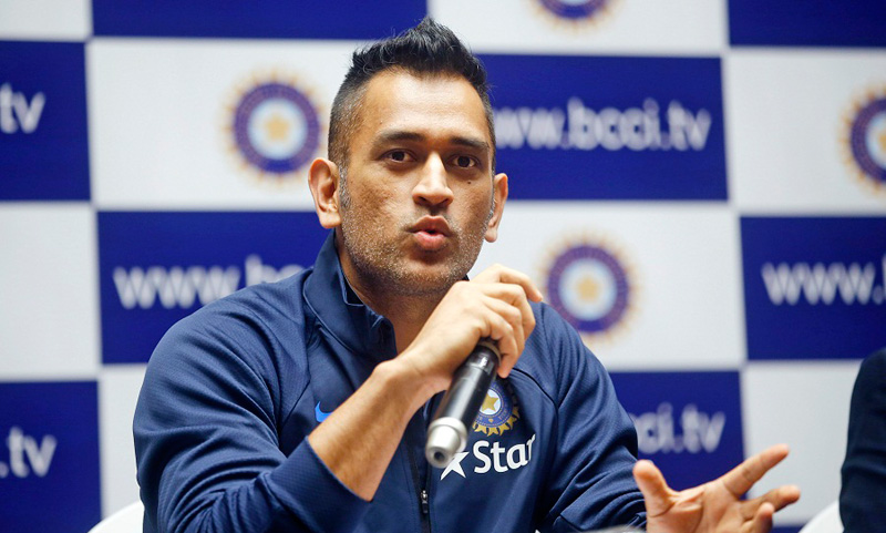 Dhoni leadership ponting's record