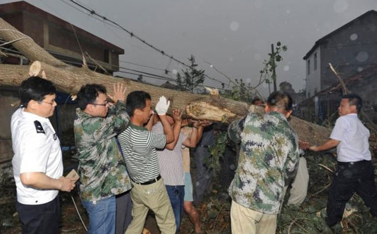 98 dead in China