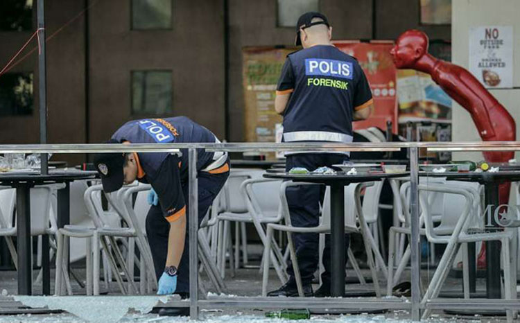 8 injured in grenade attack in Malaysia
