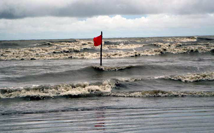 3 number warning signal at ports
