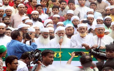 Police guard Hifazat anti-insurgency rally