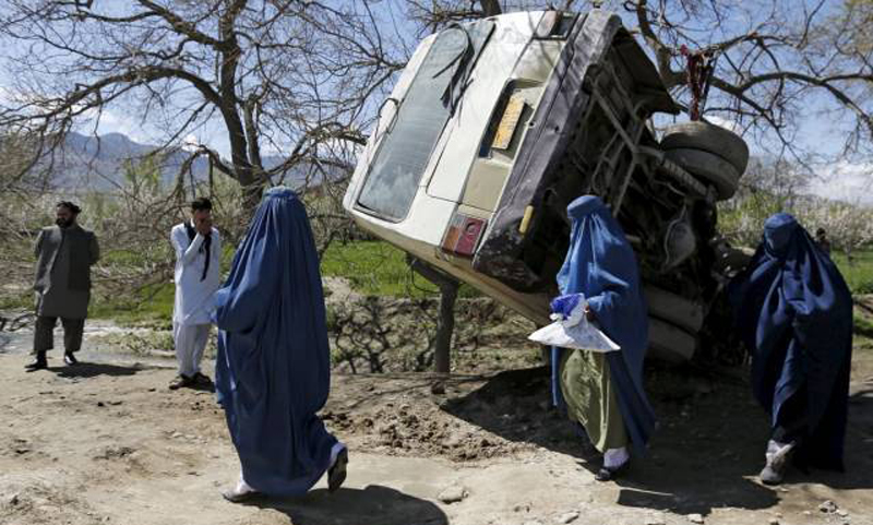 Bus-tanker collision kills 35 in Afghanistan