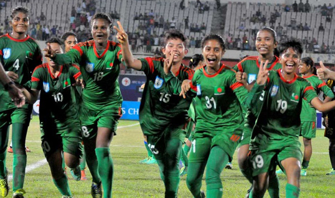 The final phase of the Bangladesh champions remain unbeaten Group