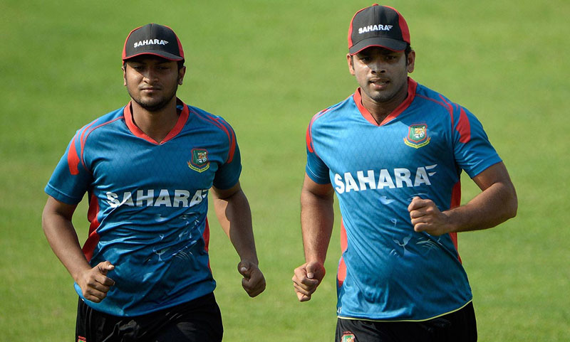 Shakib break many more records:Razzak