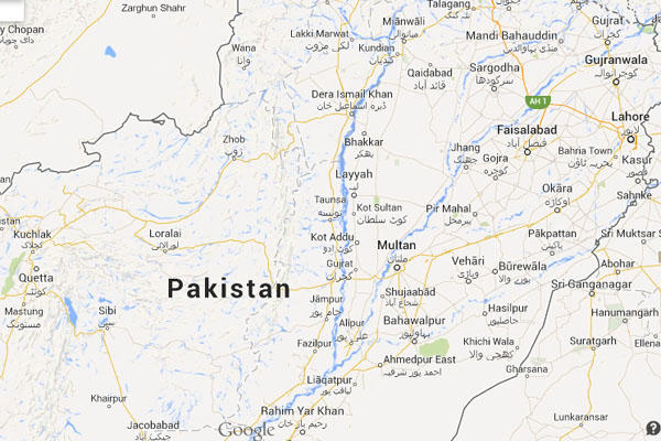 23 killed in Pakistan bus plunge