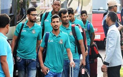 England and Bangladesh team arrived in Chittagong