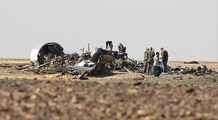 33 killed in suicide attack on army base in Mali