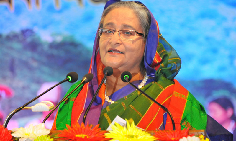 Militancy is hampering development:PM