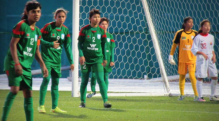 Bangladeshi girls in Japan