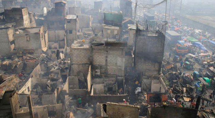 15 thousand people homeless in Philippines fire