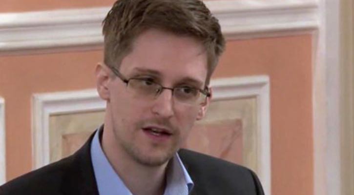 Trump wants to give as a gift to Russia Snowden