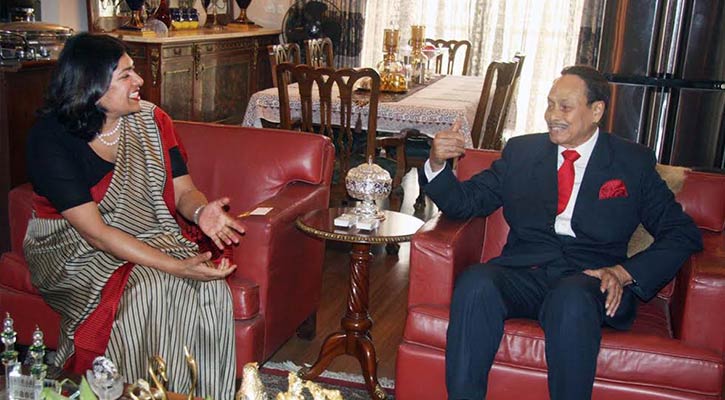 Ershad meet with Sri Lankan envoy