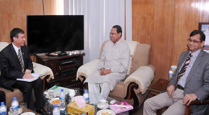 Chief Information Commissioner of Nepal met with the Information Ministry