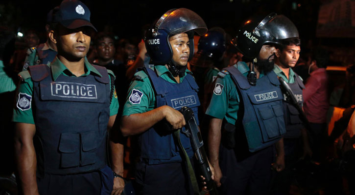 Alerted police in the capital