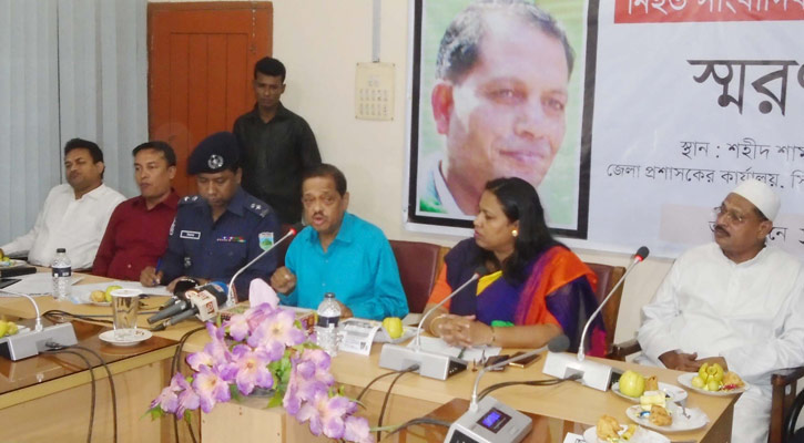 Done memorial service: Journalists demand protection laws