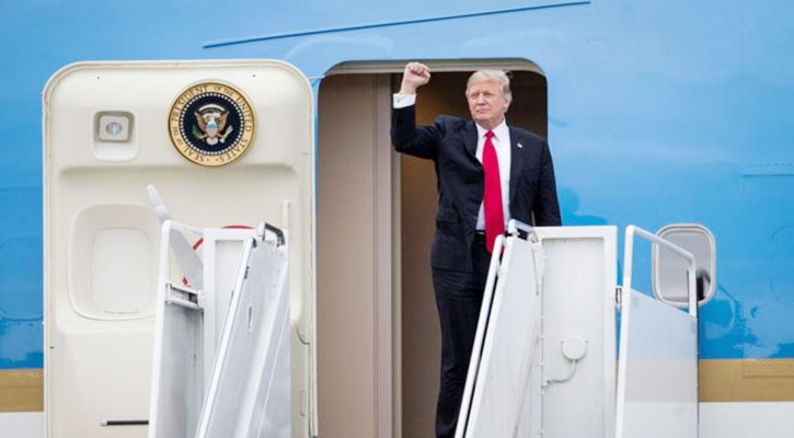 Obama will lay tapping my phone:Trump