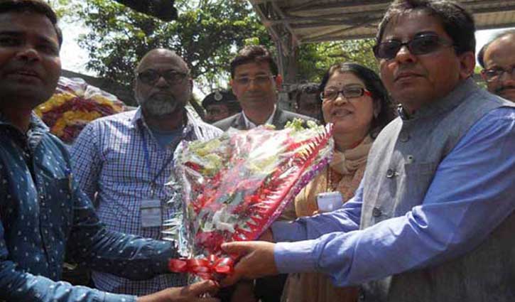 West Bengal Chief Secretary in Dhaka