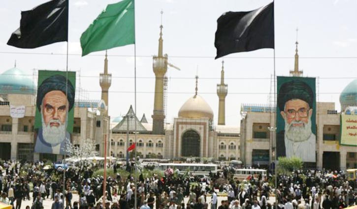 Iran bomb attack killed 12 people