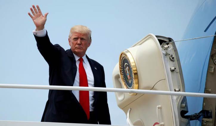 200 lawmakers case against Trump