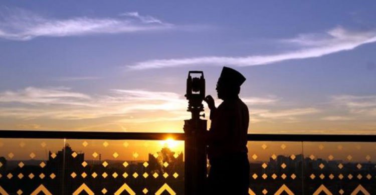 The possibility of Eid on Emirates is 25 June