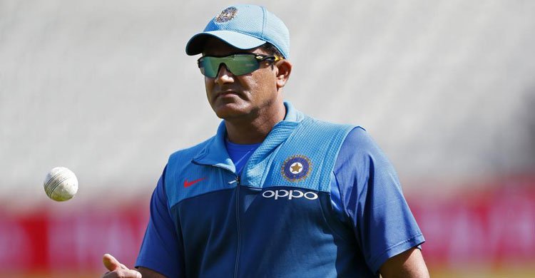 Anil Kumble resigns