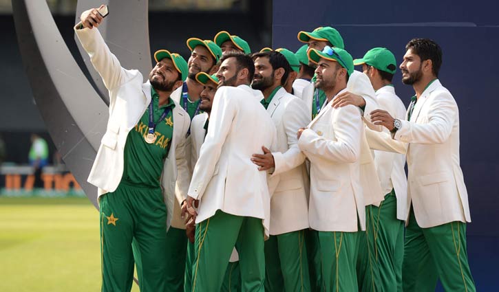 Pakistan's target top-ranked ODI side