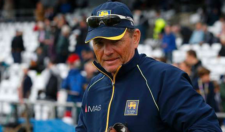Sri Lanka coach resigns