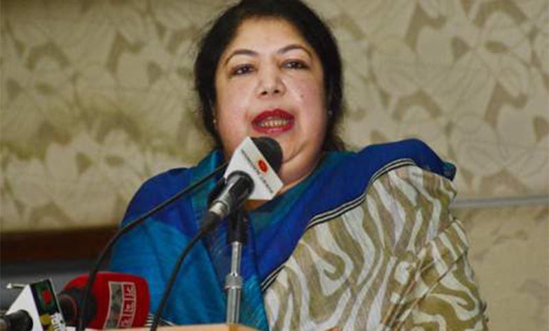 Seasonal fruits are traditionally in Bangladesh:Speaker