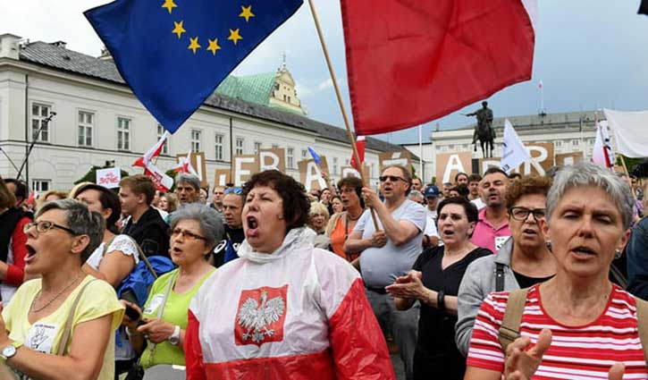 The President of Poland announced the veto of the judiciary reform bill