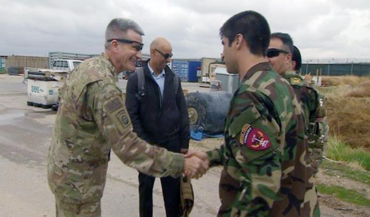 Russia gives arms to Taliban