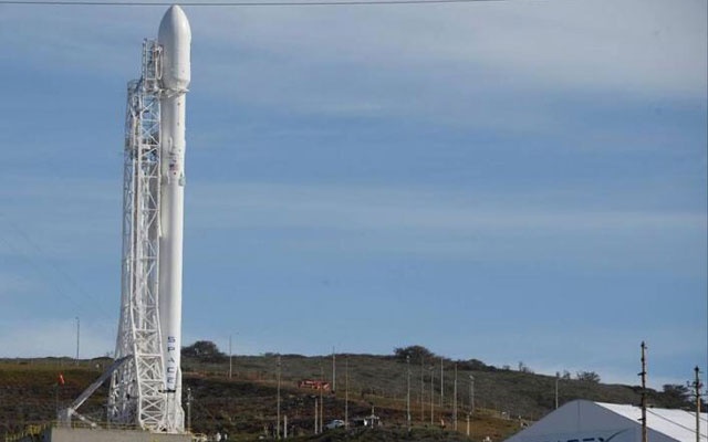 Falcon Heve goes to space in February