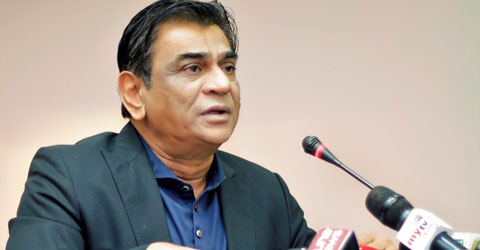 Kazi Salahuddin is going to make a hat-trick