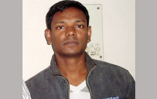 ইয়াবা ব্যবসায়ীর ছুরিকাঘাতে আহত এসআই