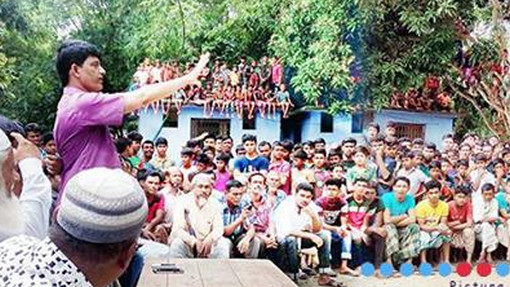 স্কুলছাত্রীকে ধর্ষণচেষ্টার বিচারে ‘পুলিশের গড়িমসি’! শেষ অবধি ‘ভিন্নধর্মী সিদ্ধান্তে’এলাকাবাসীই দেখালেন ‘চমক’ !