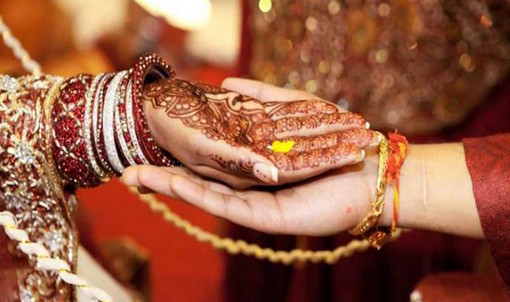 হিন্দু হয়ে মুসলিম যুবককে বিয়ে; অতঃপর যা ঘটল