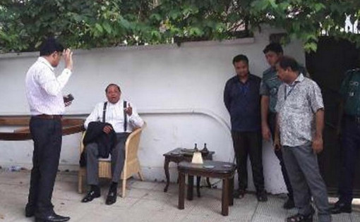 রাত্রে ফুটপাতে শুয়ে থাকব : মওদুদ