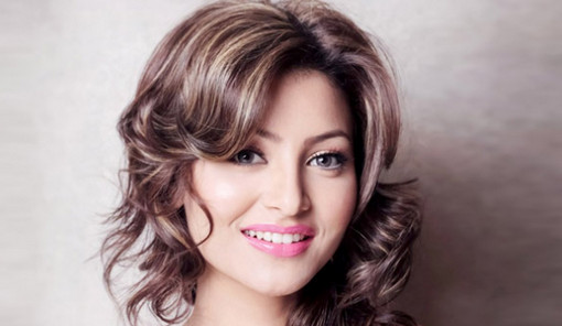 এবার হেট স্টোরি-ফোর হট আবেদনময়ী উর্বশী রাউটেলা