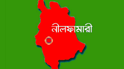 বিয়ের দাবিতে পুলিশের বাড়ীতে ছাত্রীর অনশন!