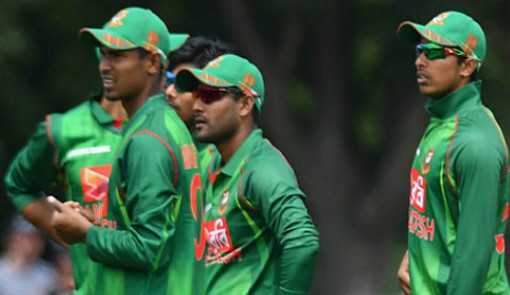 ভারতের বিপক্ষে কালো ব্যাজ পড়ে মাঠে নামবে টাইগাররা