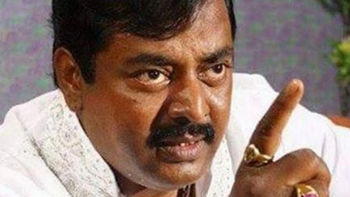 ‘শরীরে এক ফোটা রক্ত থাকতে আর এদেশে ইন্ডিয়ান ছবি চলতে দেয়া হবে না’