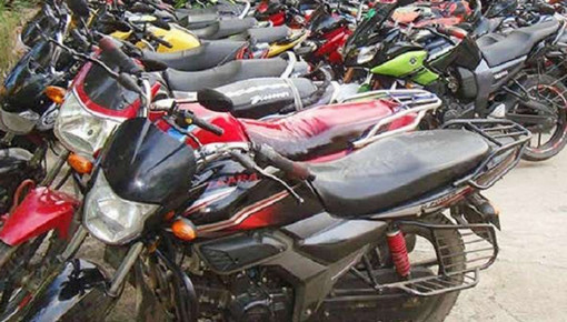লাইসেন্সবিহীন মোটরসাইকেল বাজেয়াপ্ত করা হবে